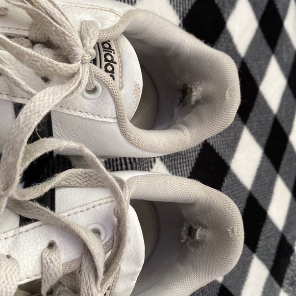 Adidas grand court cloud foam shoes - Picture 4 of 7